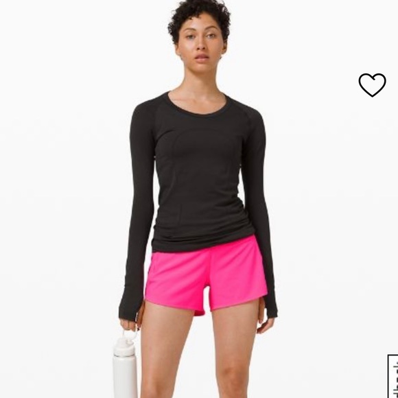 Gently used LULULEMON Speed Up Mid-Rise Lined Short 4” (6) - Picture 5 of 9